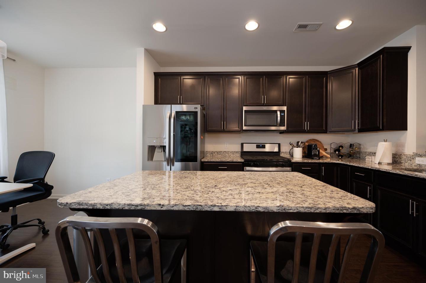 Photo 19 of 43 of 3721 Green St #Au51 townhome