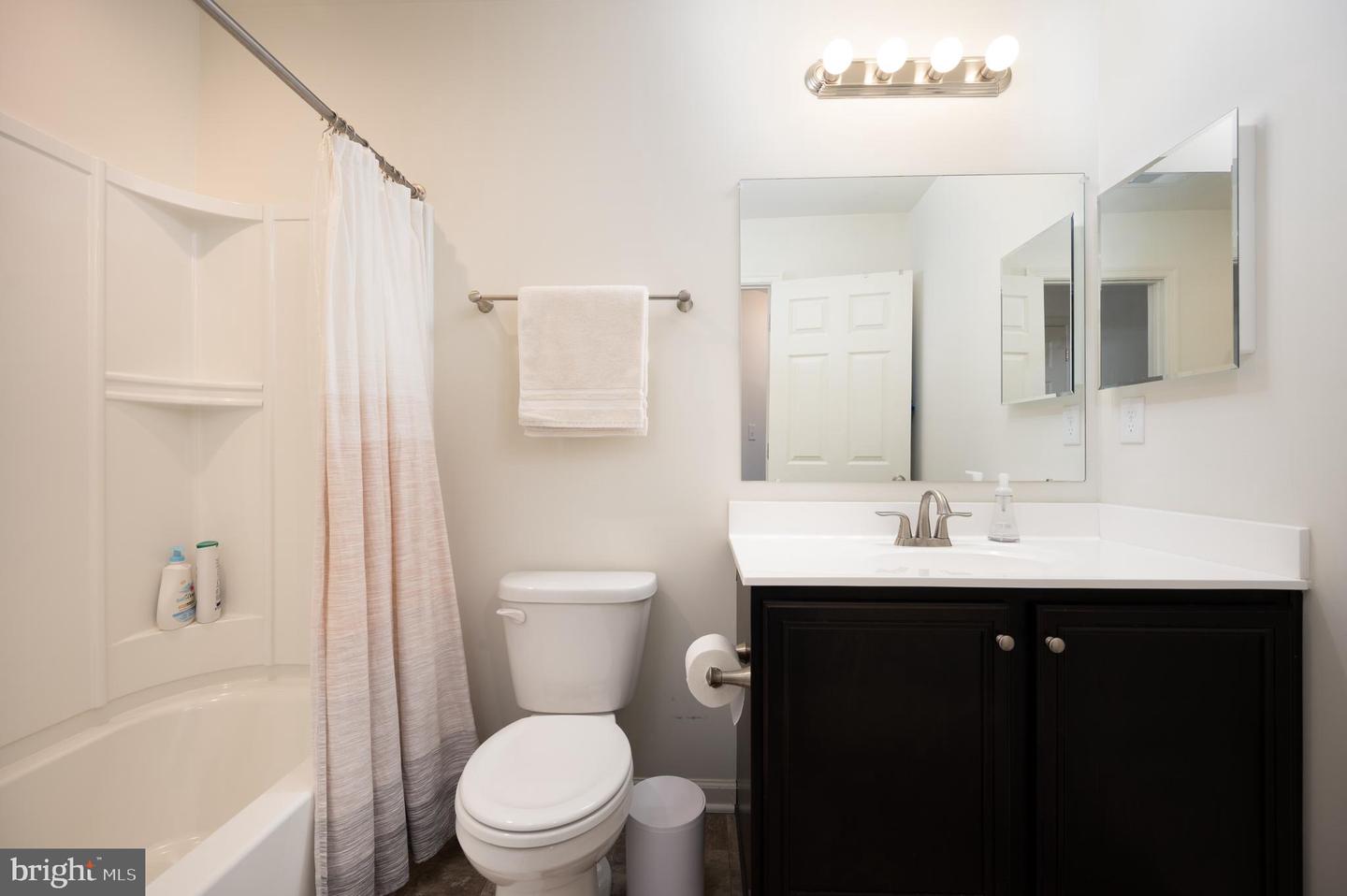 Photo 32 of 43 of 3721 Green St #Au51 townhome