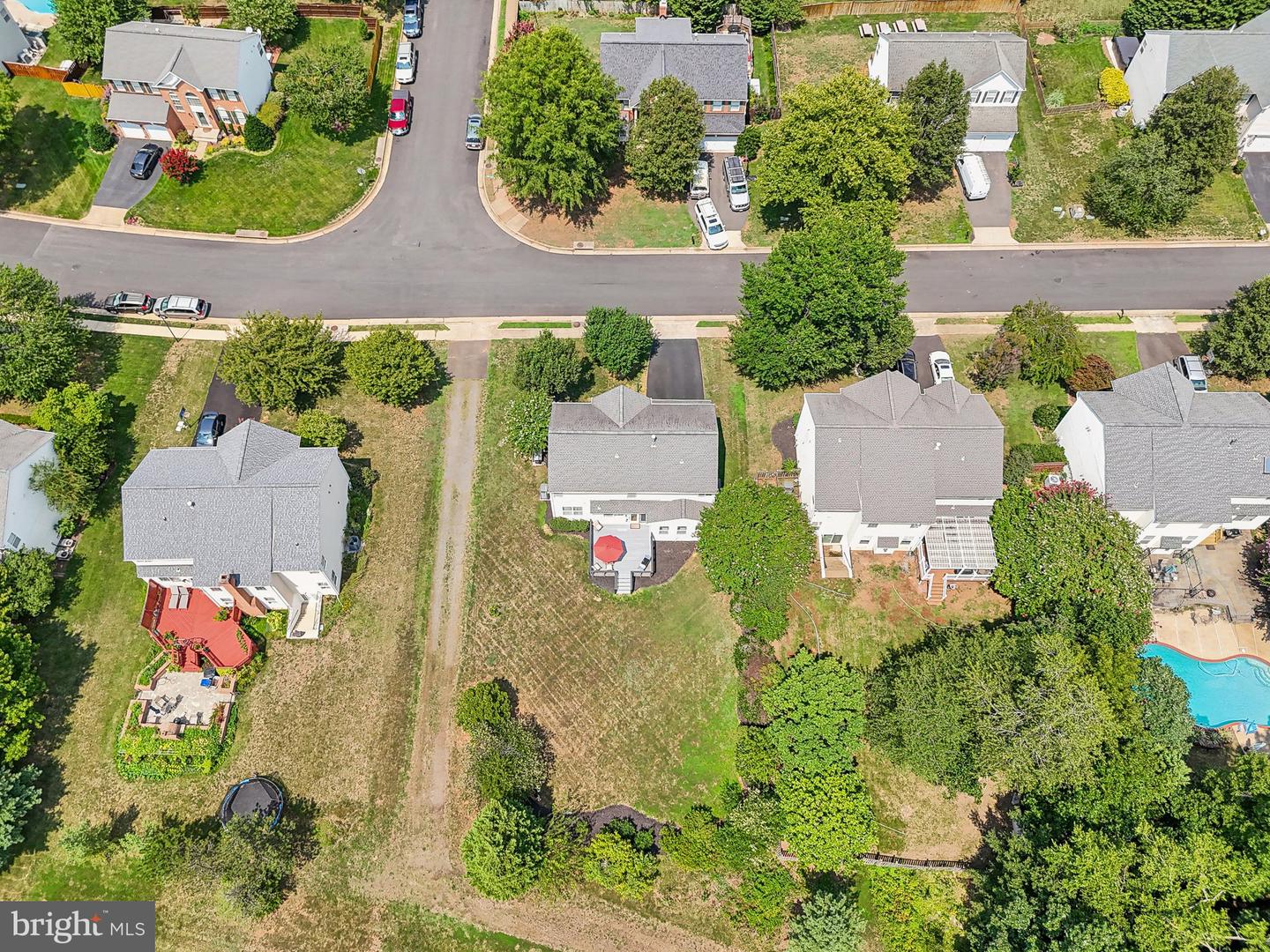 Photo 59 of 68 of 10556 Coral Berry Dr house