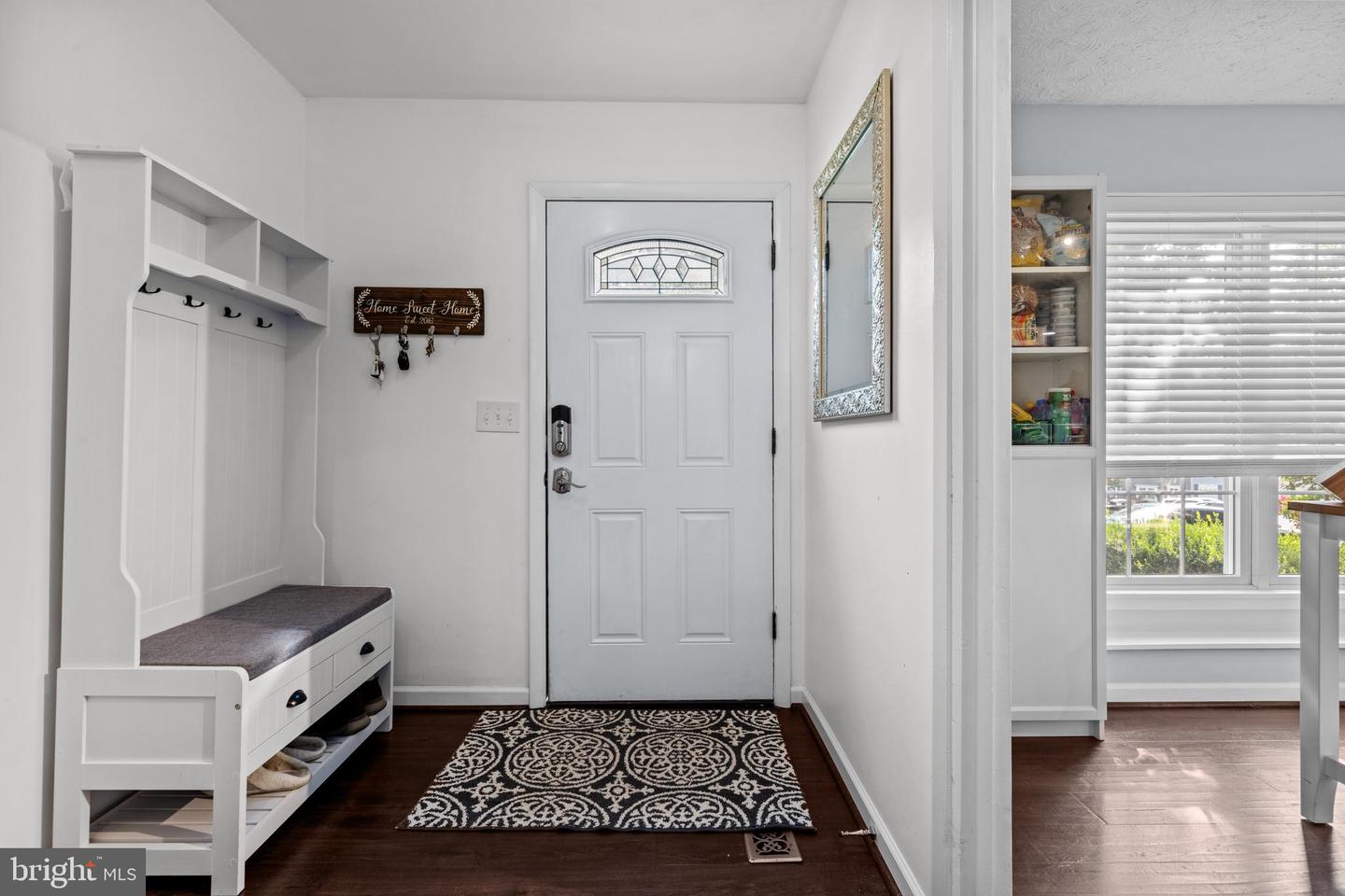 Photo 4 of 51 of 1126 Riverboat Ct townhome