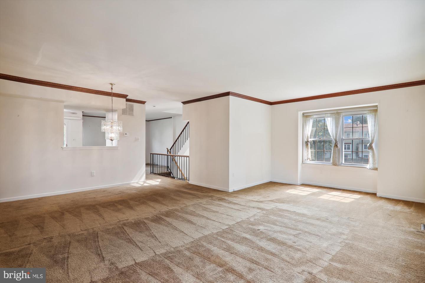 Photo 10 of 31 of 232 Castleton Pl townhome