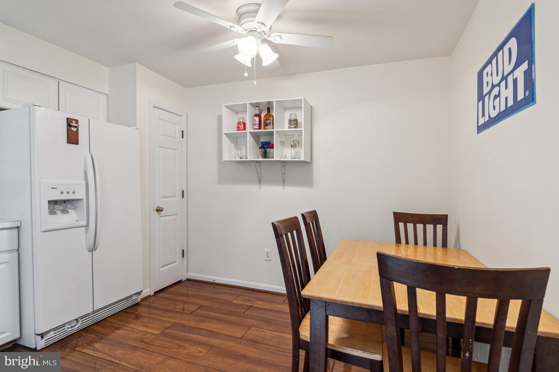 Photo 10 of 27 of 4162 Maple Path Cir #52 multi-family property