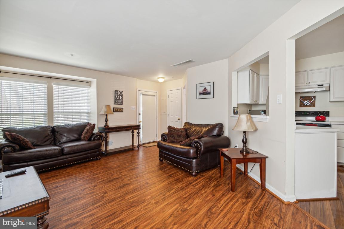 Photo 5 of 27 of 4162 Maple Path Cir #52 multi-family property