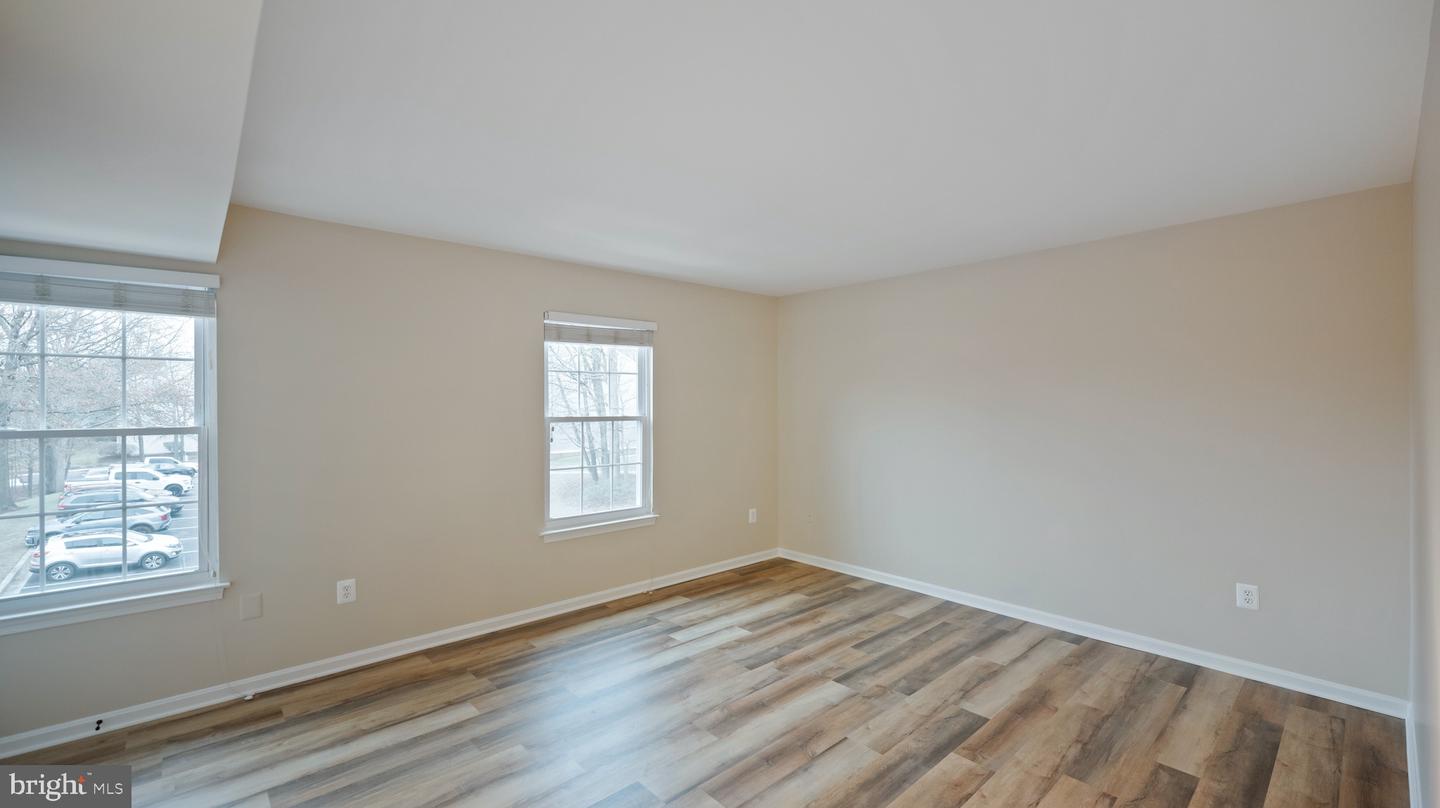 Photo 10 of 23 of 20248 Shipley Ter #6-B-302 condo