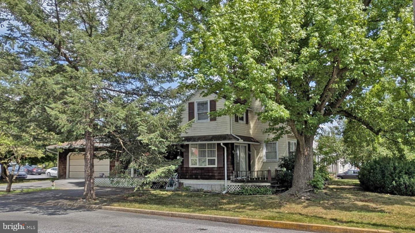 View Harrisburg, PA 17109 house