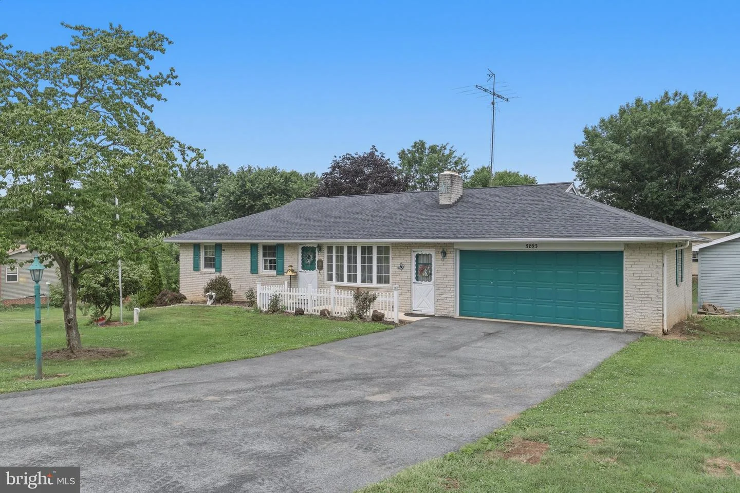 5893 Ambau Road, Spring Grove, PA, 17362