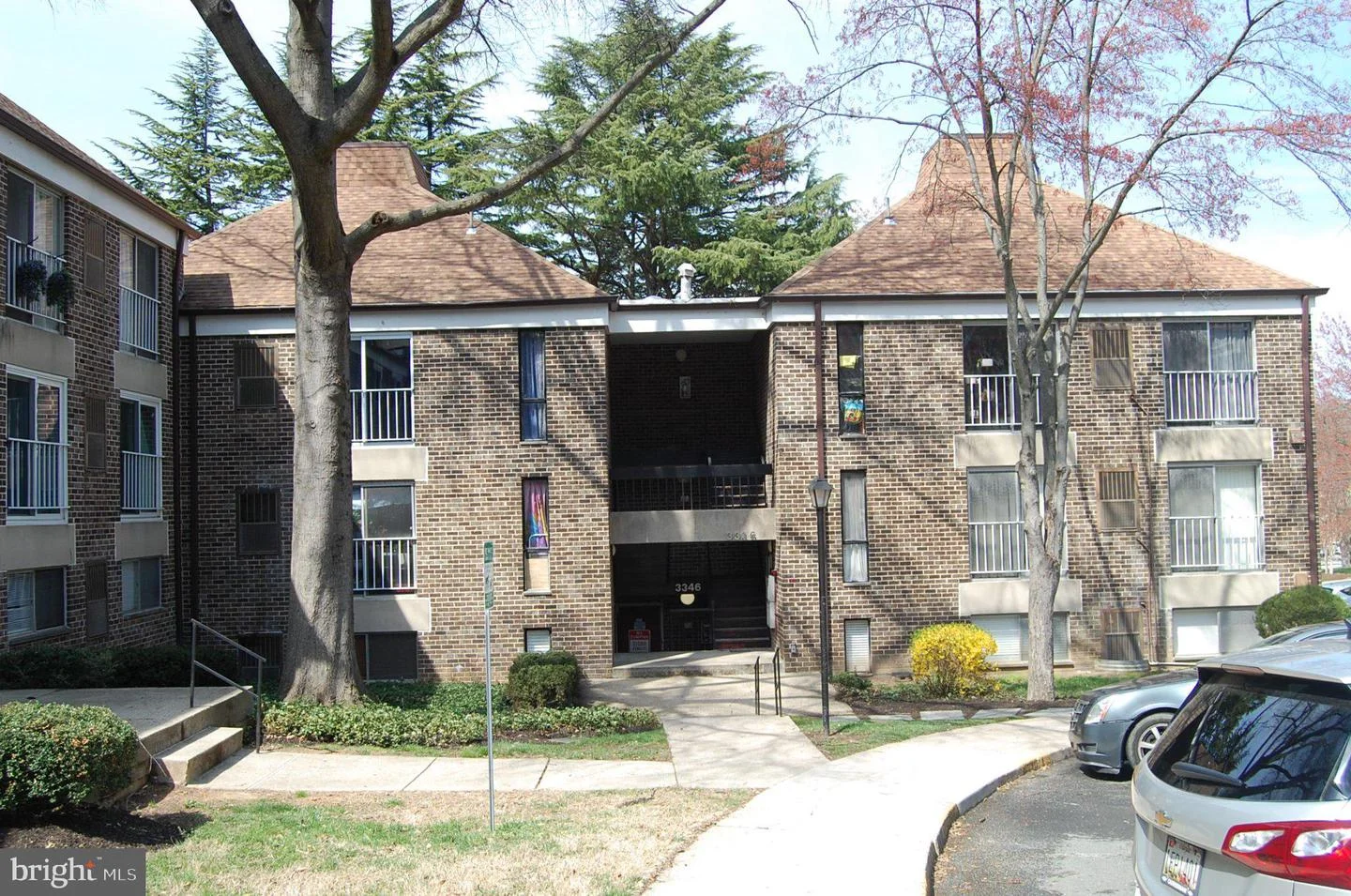 3346 Hewitt Avenue Unit 1-1-A