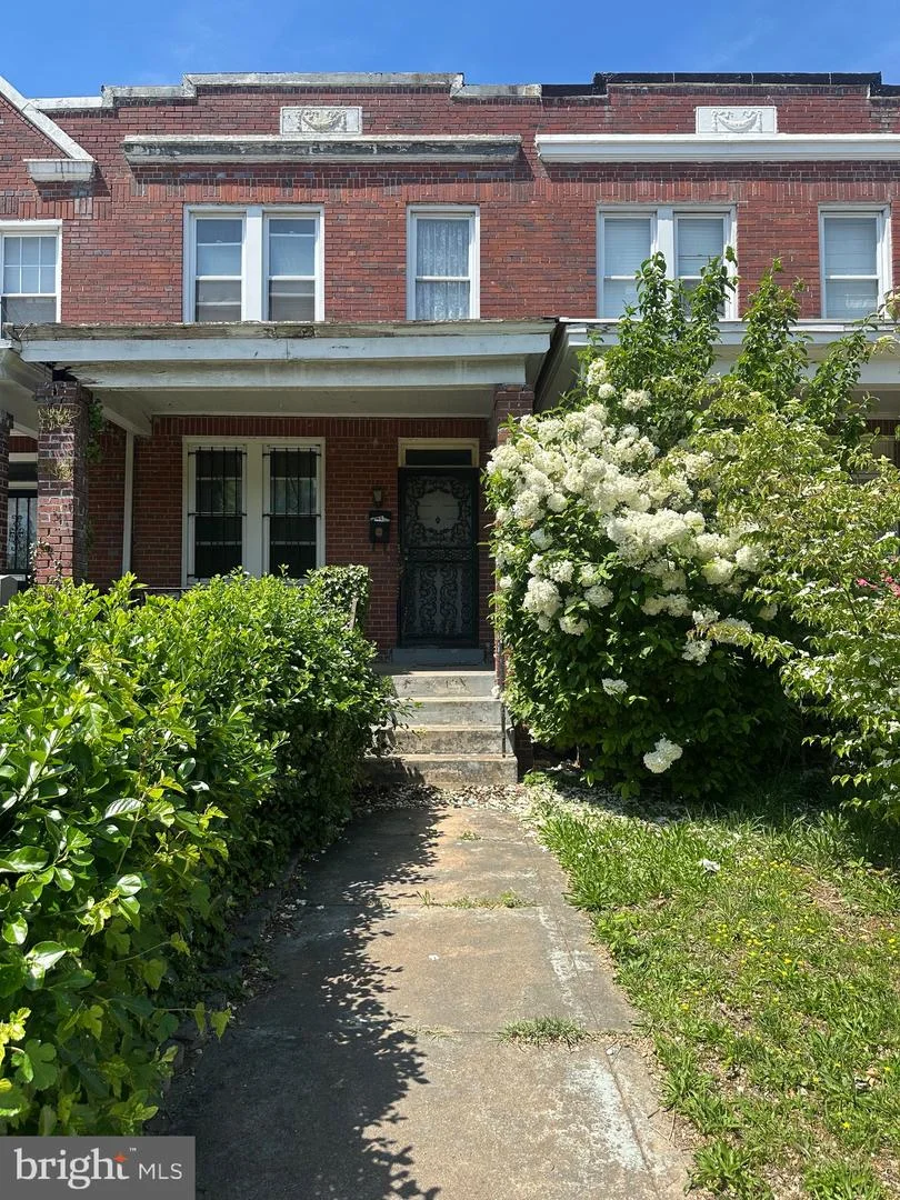 760 19th Street NE