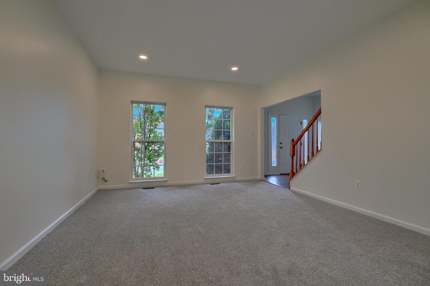 Photo 5 of 53 of 2029 Knotty Pine Dr house
