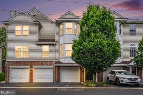 Townhouse in Royersford PA 32 Cameron COURT.jpg