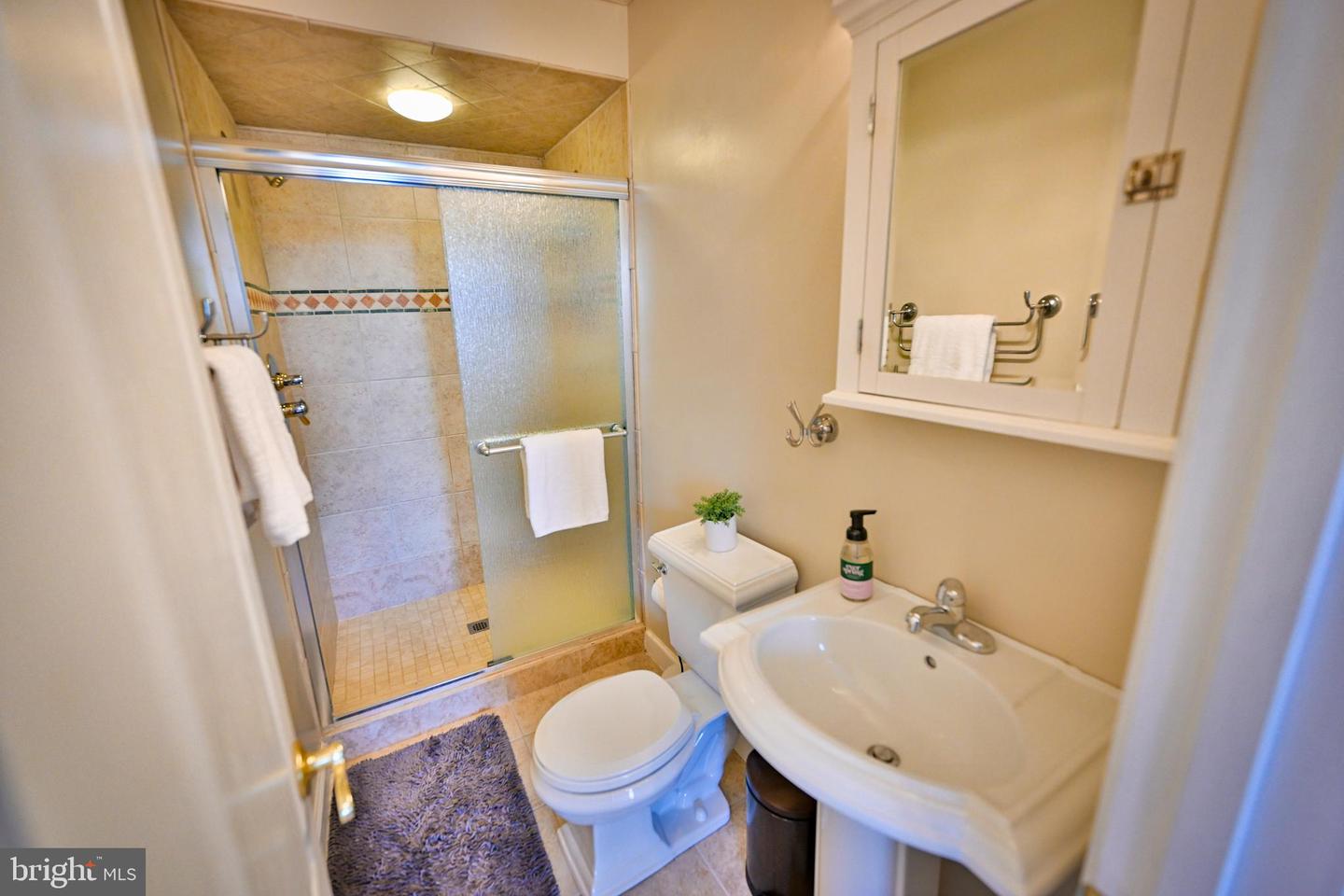 Photo 36 of 64 of 1400 Webster St townhome