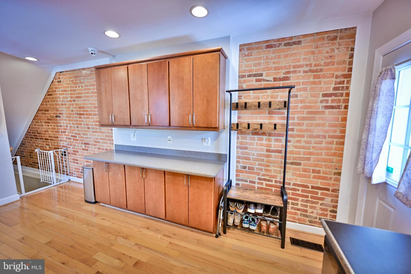Photo 19 of 64 of 1400 Webster St townhome