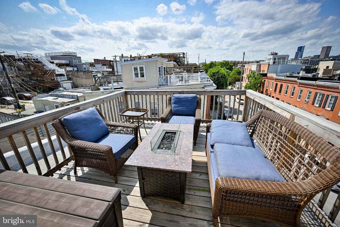 Photo 52 of 64 of 1400 Webster St townhome
