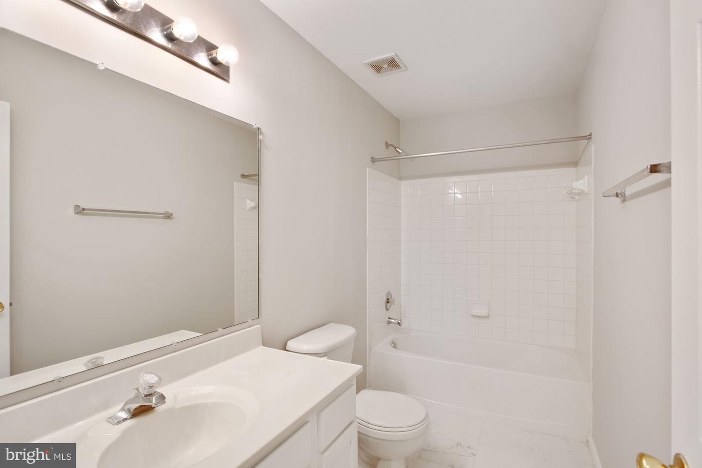 Photo 21 of 28 of 18461 Sierra Springs Sq townhome