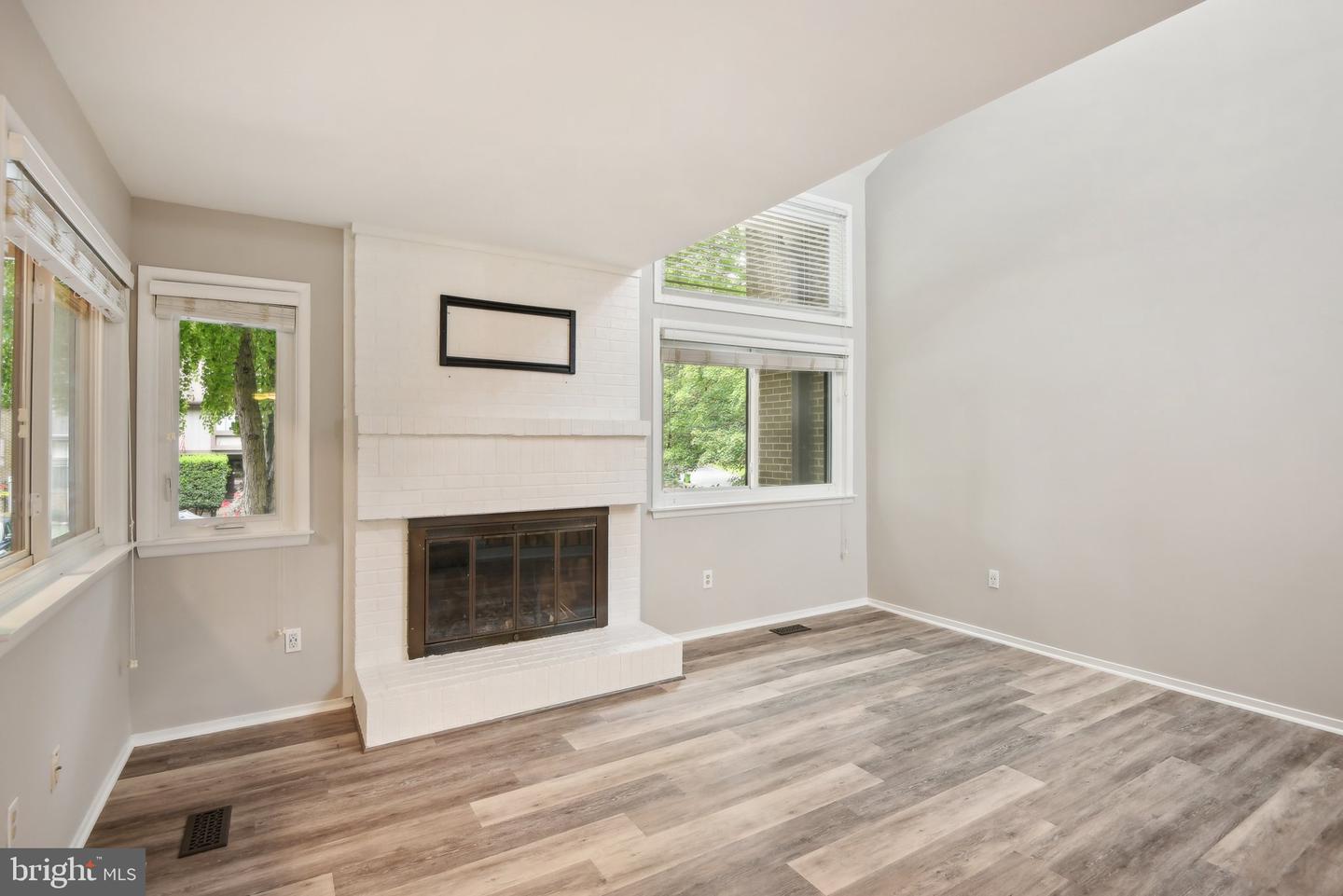 Photo 5 of 45 of 2045 Winged Foot Ct townhome