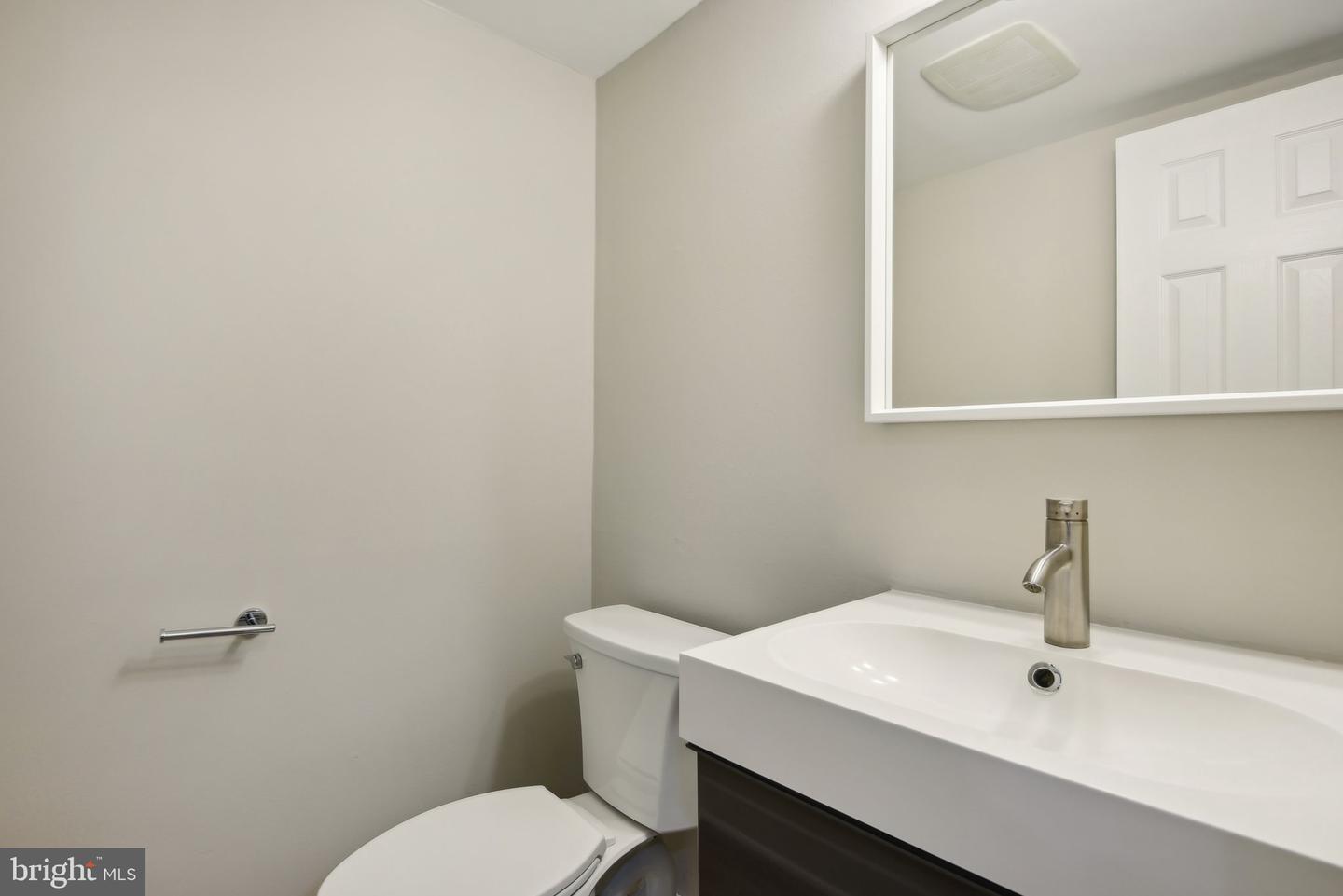 Photo 15 of 45 of 2045 Winged Foot Ct townhome