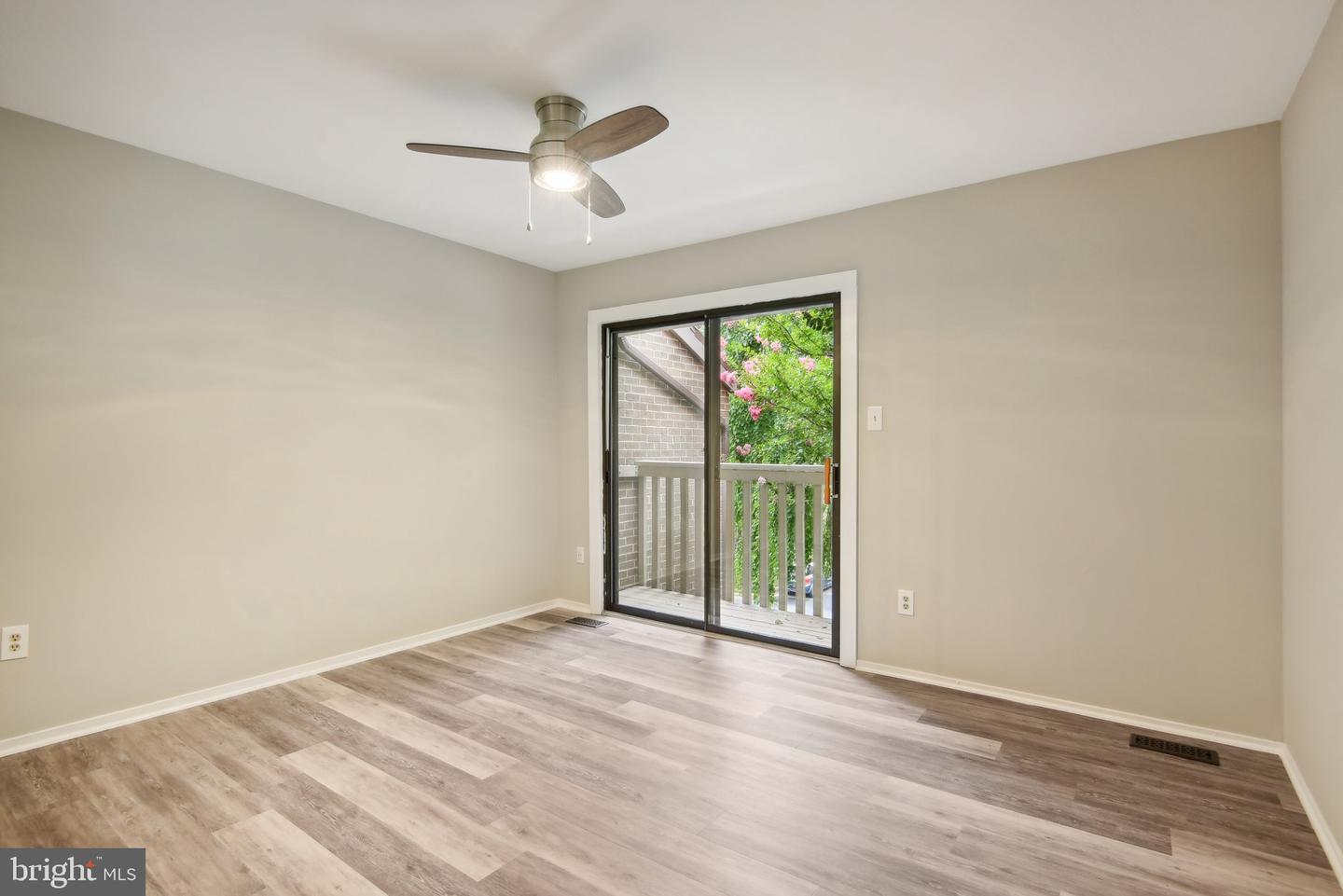 Photo 18 of 45 of 2045 Winged Foot Ct townhome