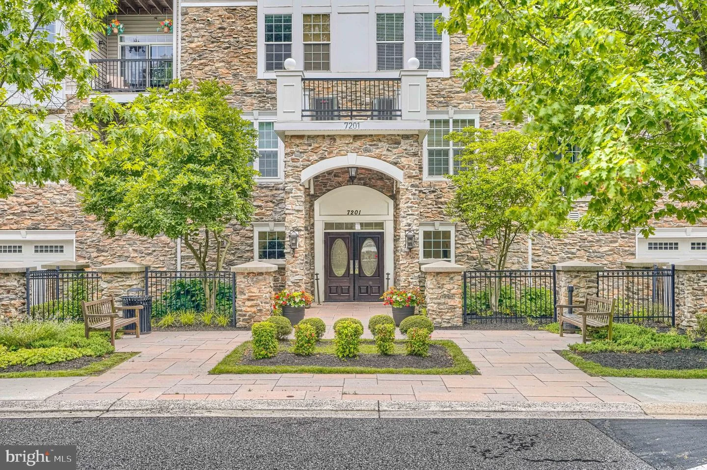 7201 Travertine Drive Unit 104