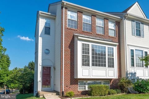 Townhouse in Germantown MD 18217 Coachmans ROAD.jpg