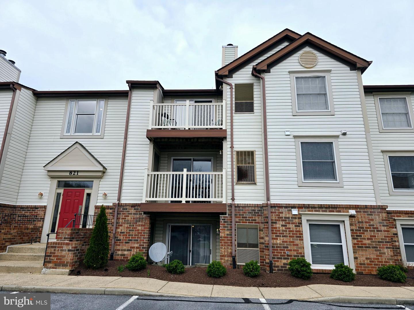 821 Stratford Way #H