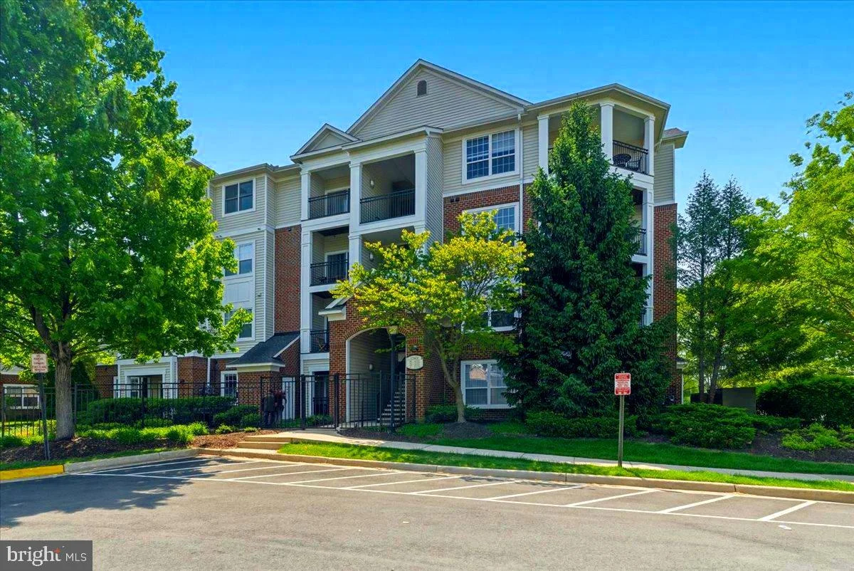 12901 Centre Park Circle Unit 115