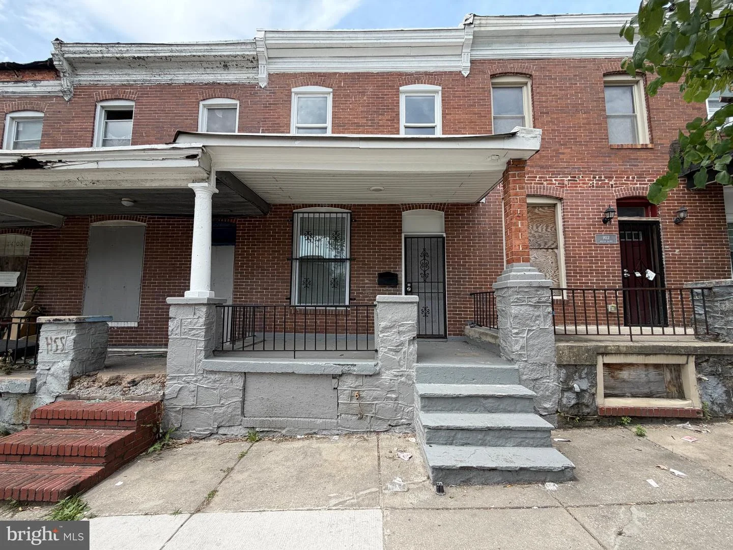 1410 N Milton Avenue