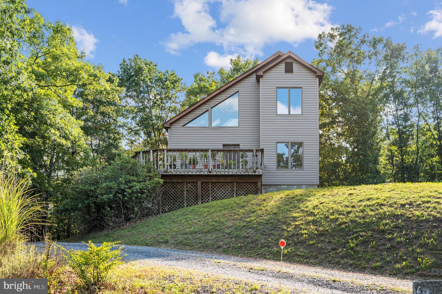 View Cross Junction, VA 22625 house