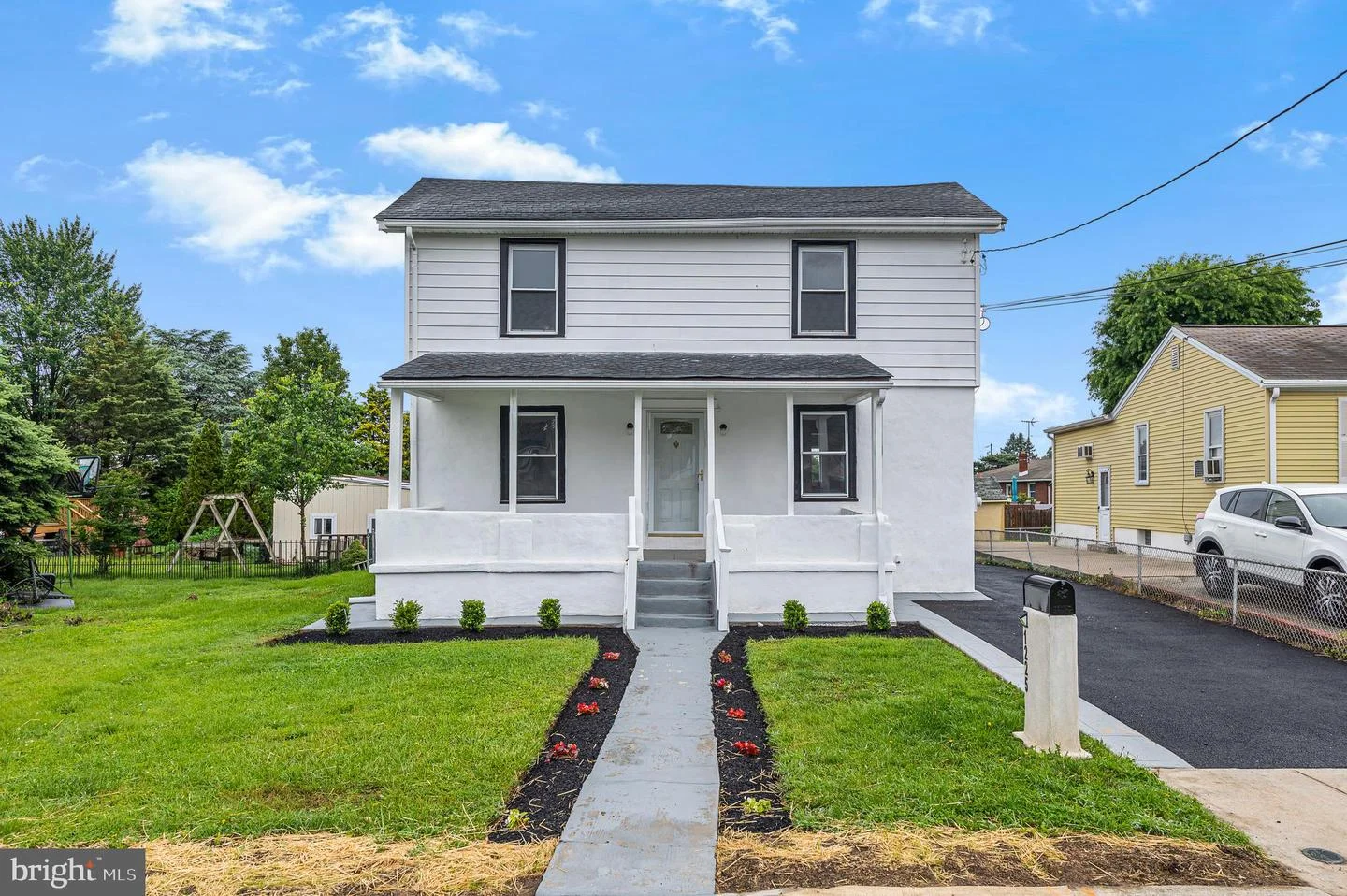 1225 Harper Avenue