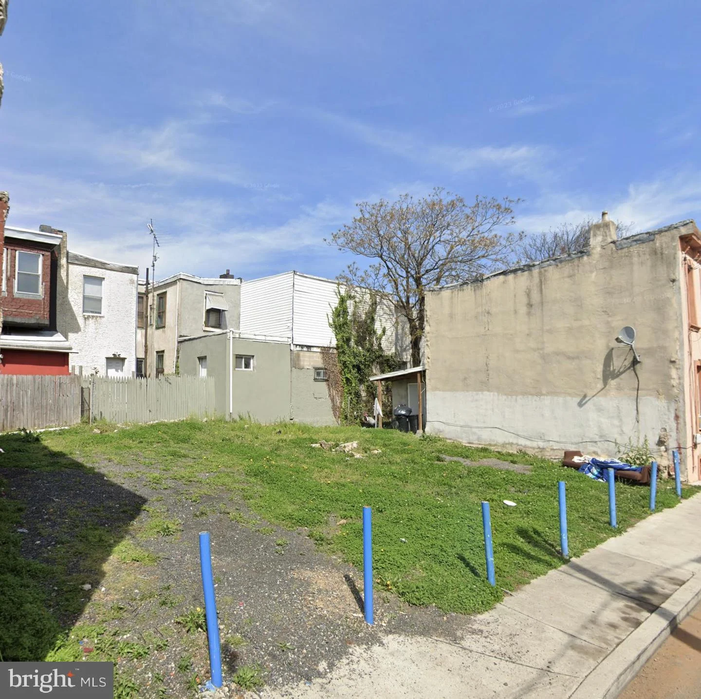 2850 N Leithgow Street