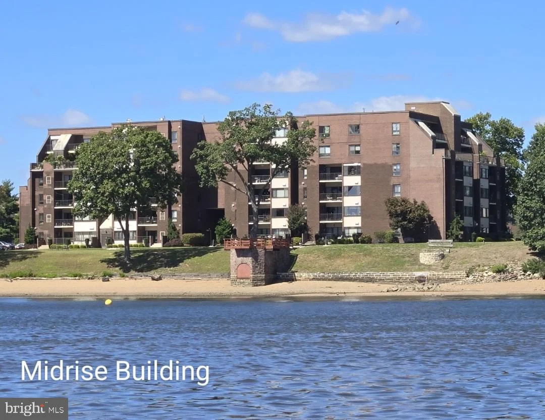 5100 Convent Lane Unit 606