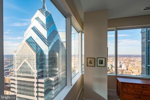 Condominium in Philadelphia PA 50 16th STREET 13.jpg