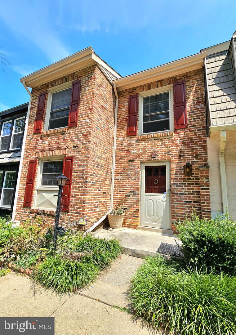 View Rockville, MD 20851 townhome