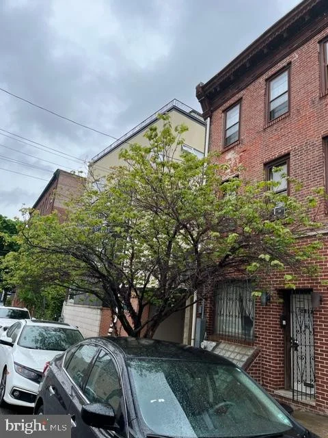 225 Green Street