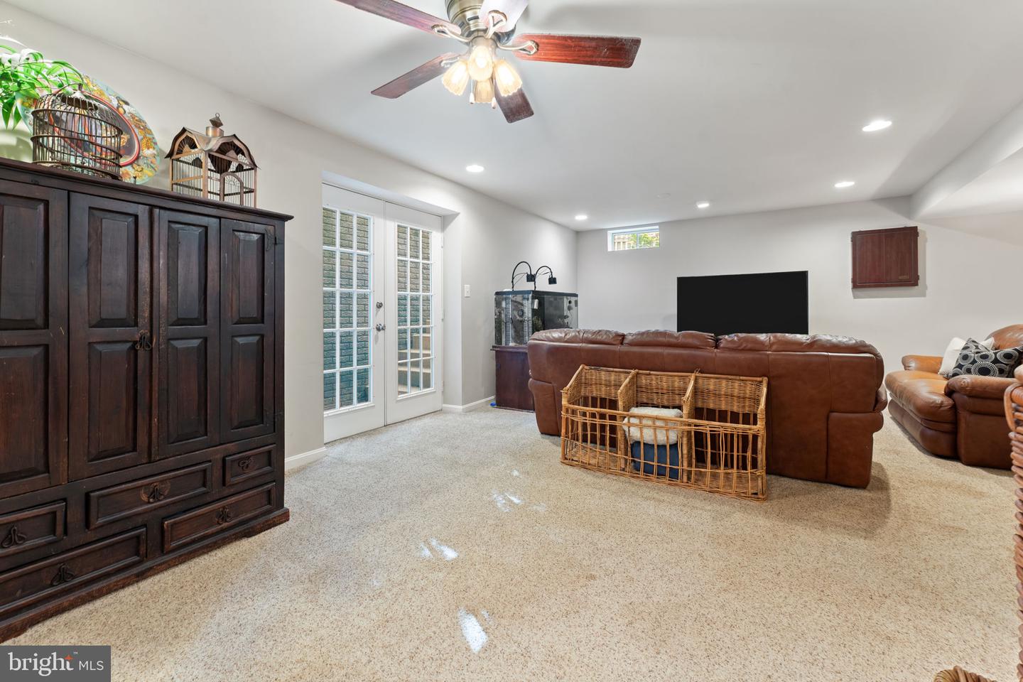 Photo 42 of 55 of 218 Breezewood Dr house