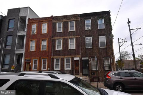 Townhouse in Philadelphia PA 2118 5th STREET.jpg