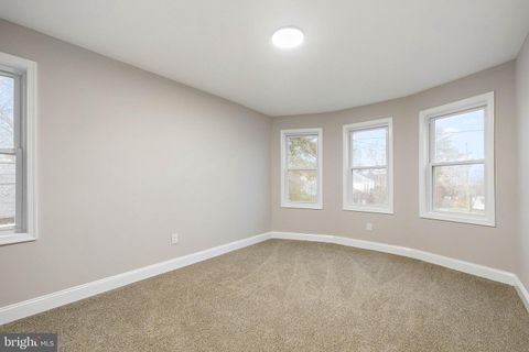 Single Family Residence in Wilmington DE 1127 Brandywine BOULEVARD 19.jpg