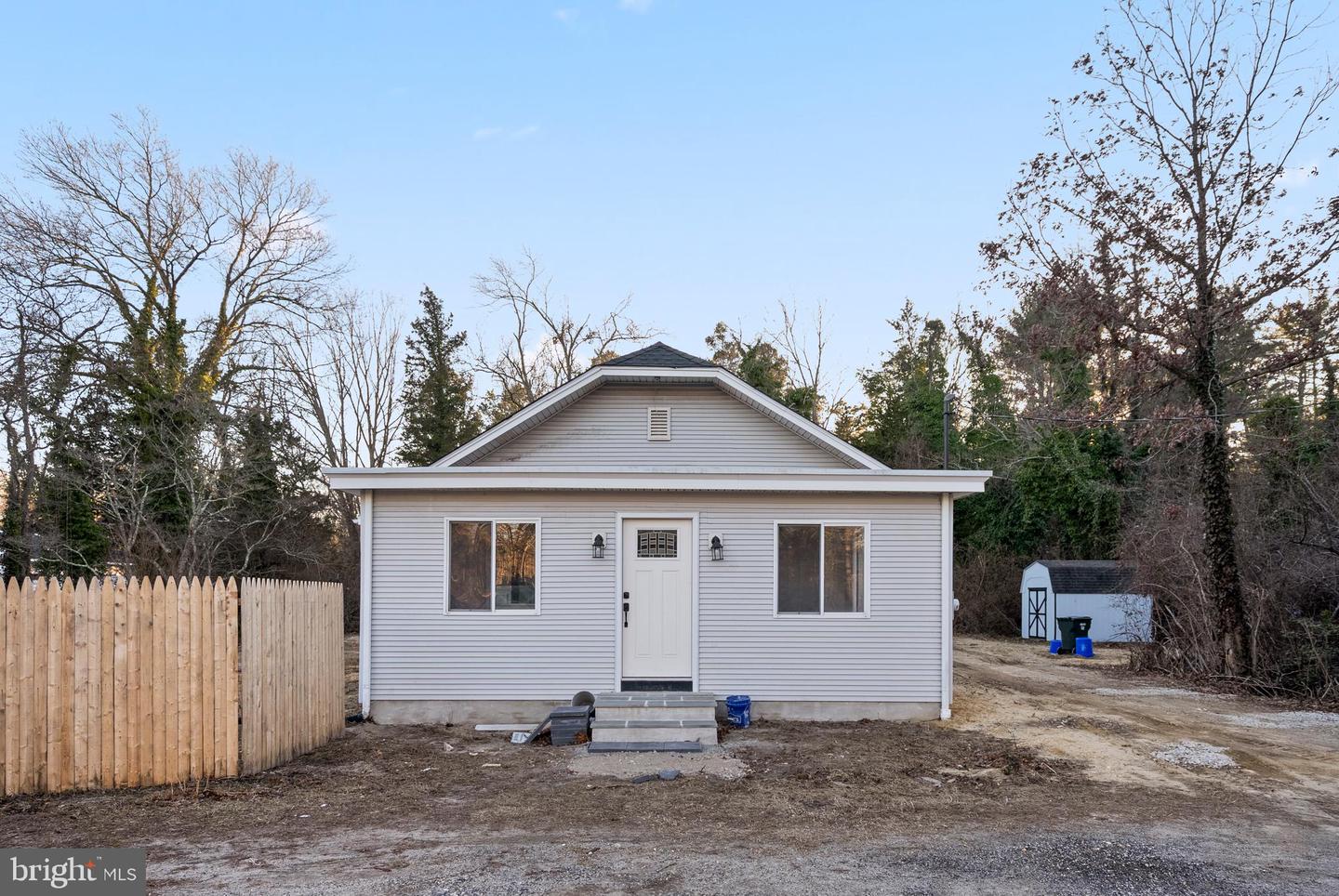 Listing image 1