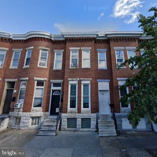 235 N Luzerne Avenue N
