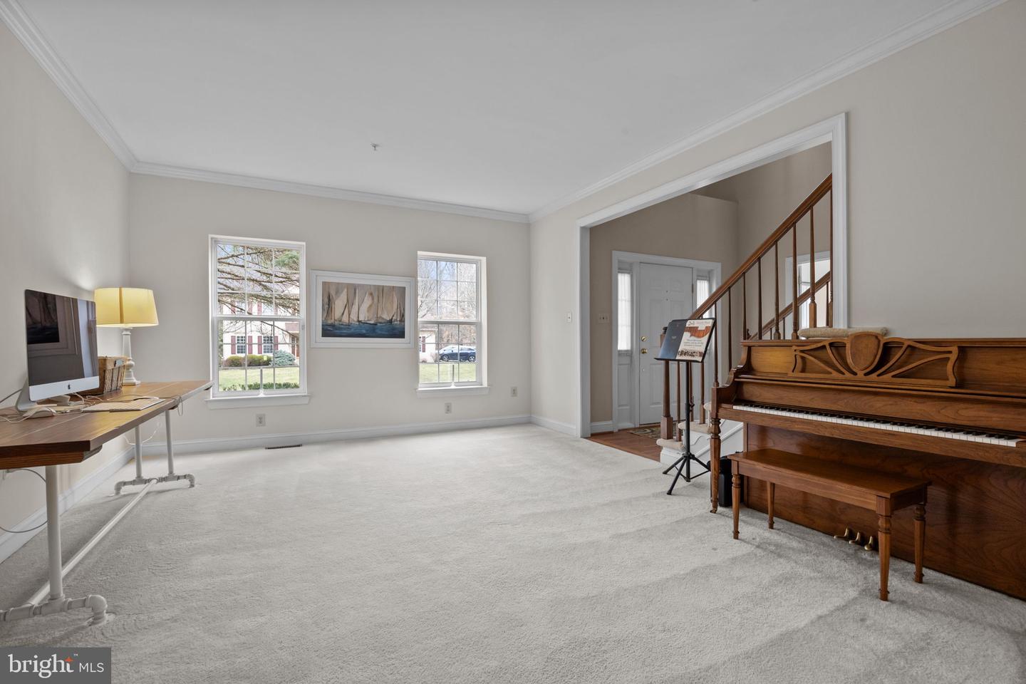 4040 Charter Club Dr