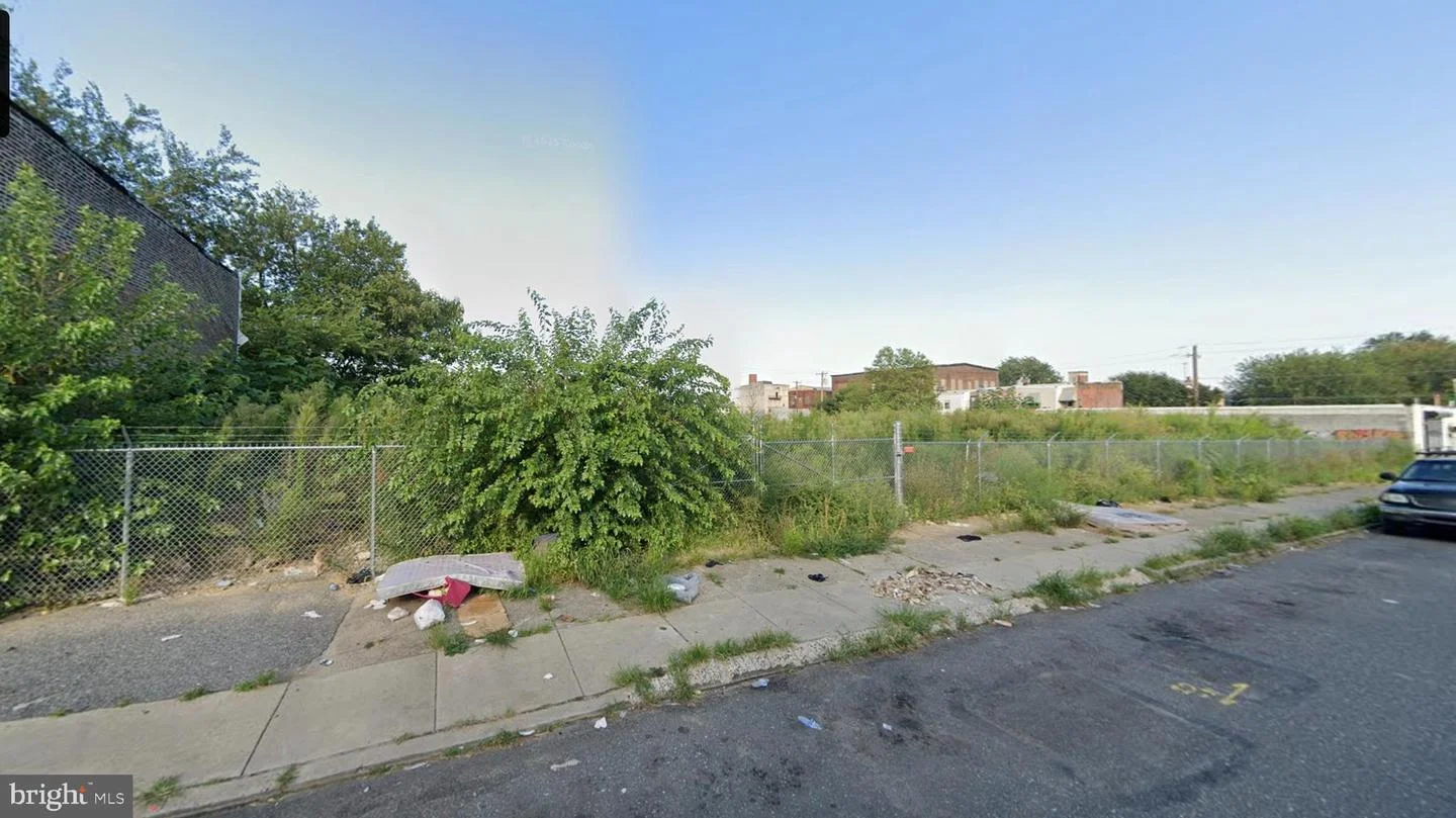 1835 E Madison Street
