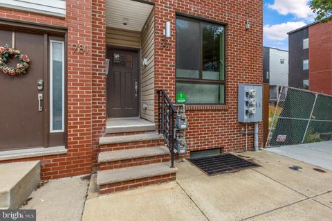 Townhouse in Philadelphia PA 979 Marshall STREET 34.jpg