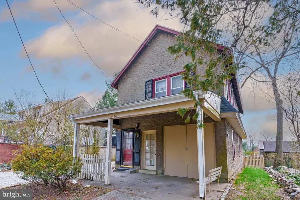 2424 Delchester Road