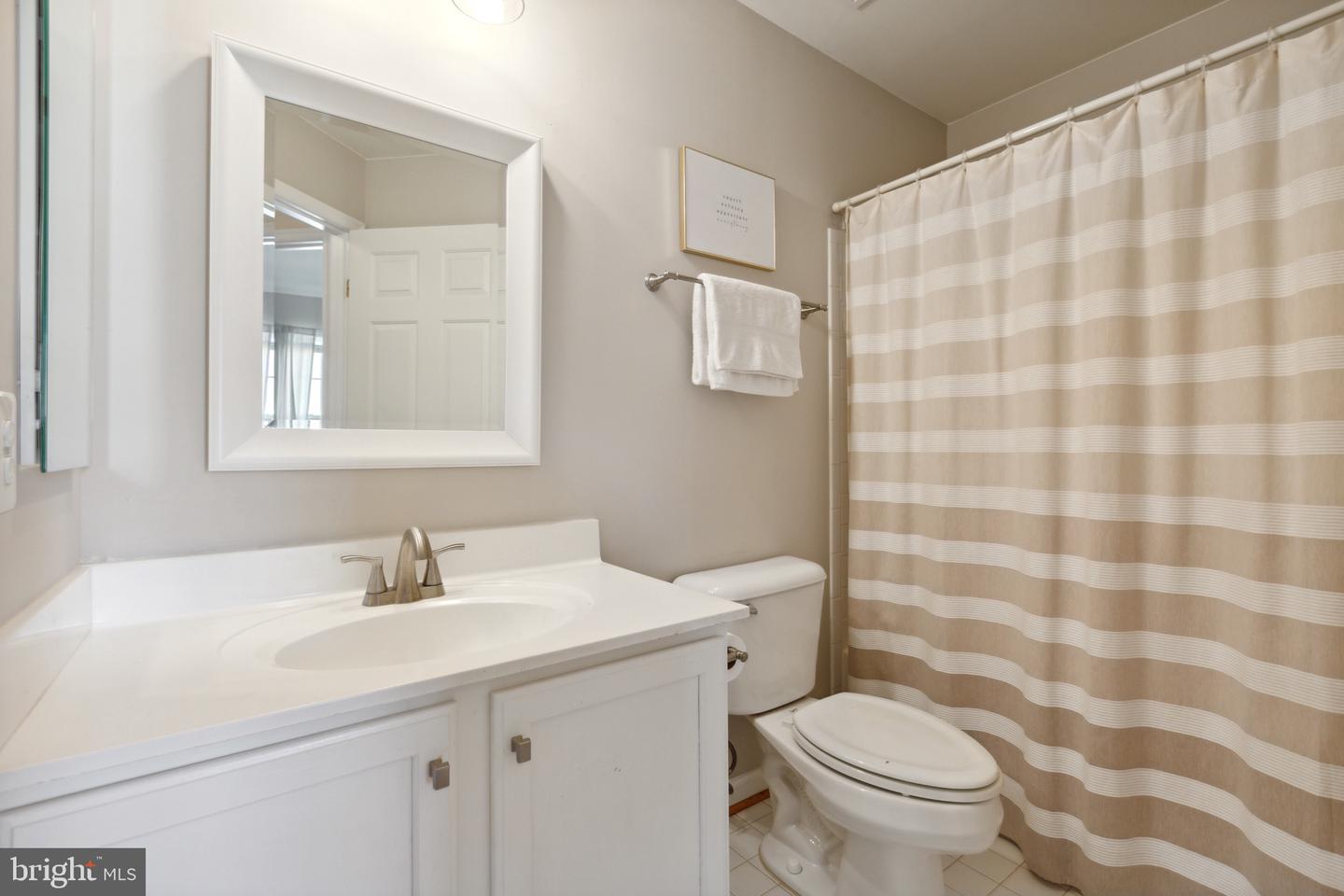 Photo 33 of 46 of 202 Stone Springs Ln townhome