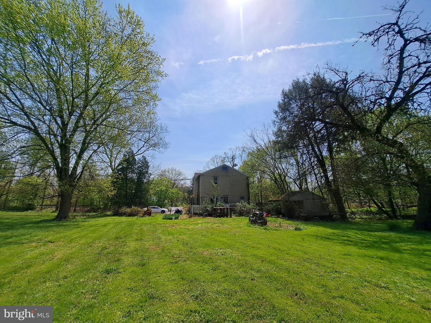 Photo 11 of 15 of 1703 S Collegeville Rd house