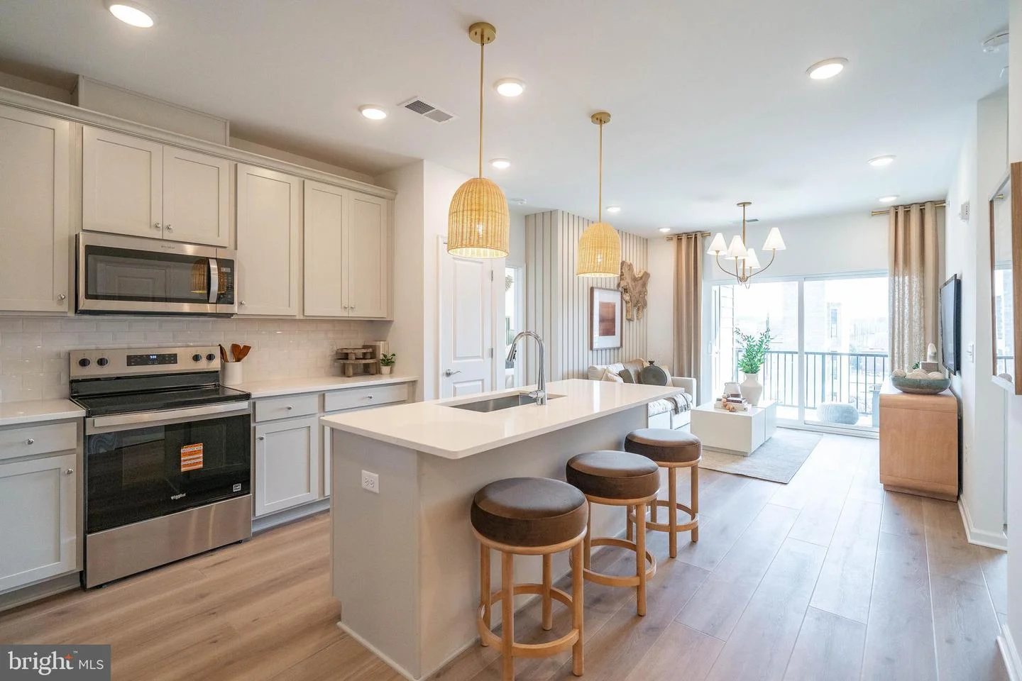 431 Washington Street Unit 2303 HAMILTON