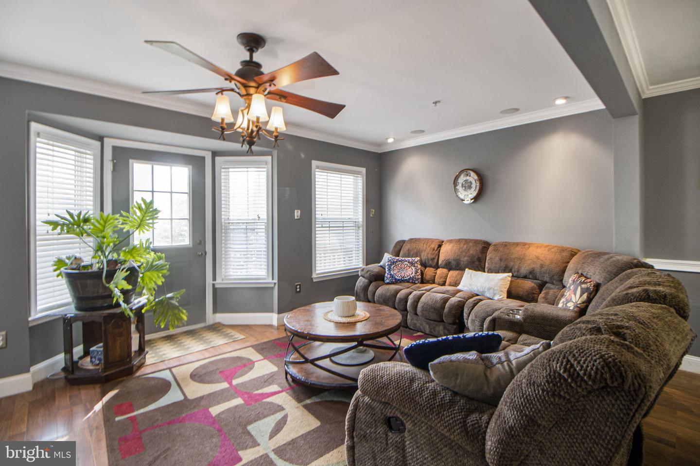 Photo 3 of 62 of 117 Sentry Rdg townhome