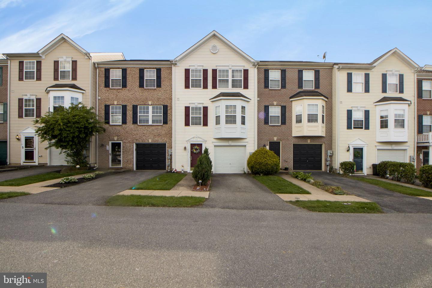 Photo 62 of 62 of 117 Sentry Rdg townhome