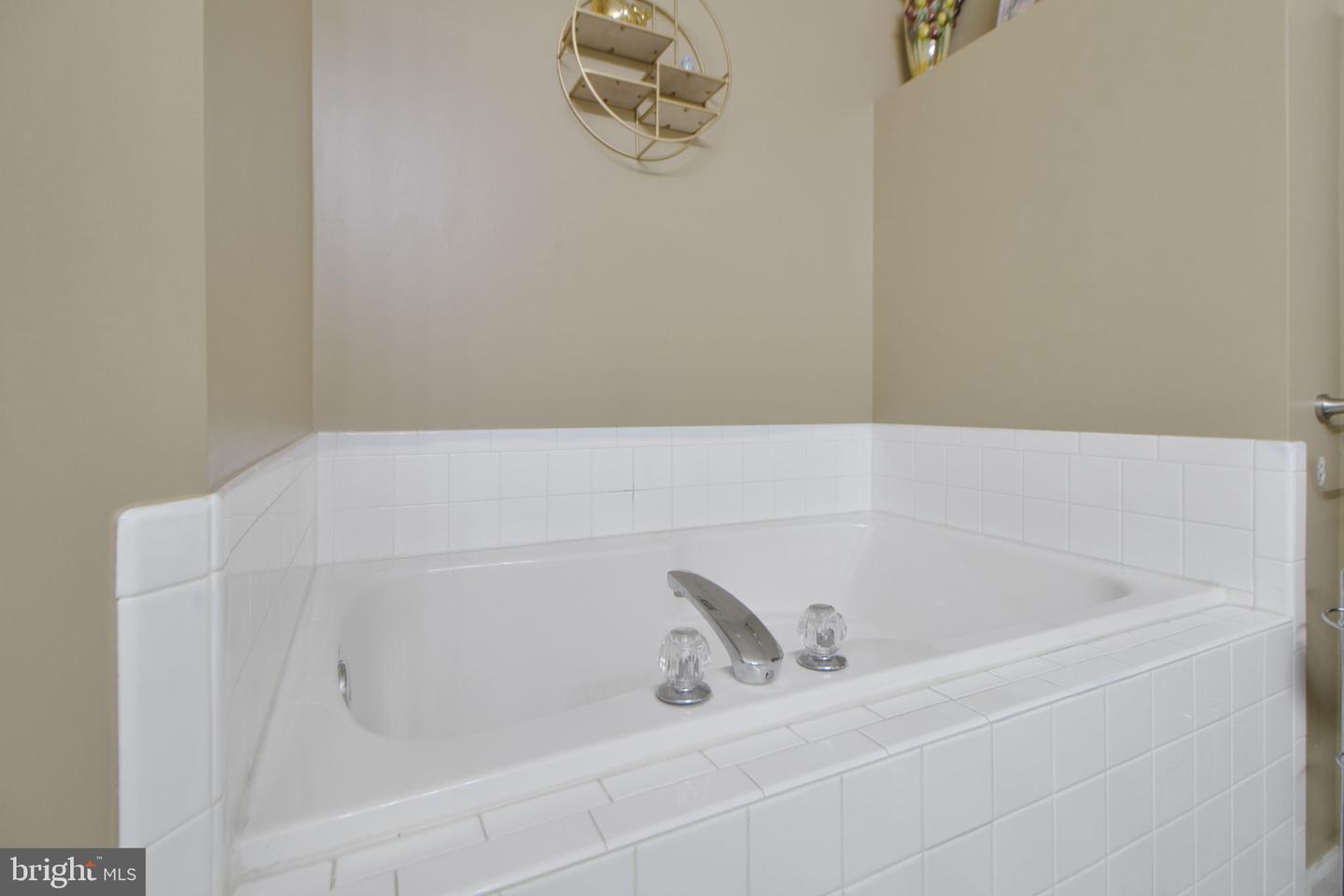 Photo 26 of 62 of 117 Sentry Rdg townhome