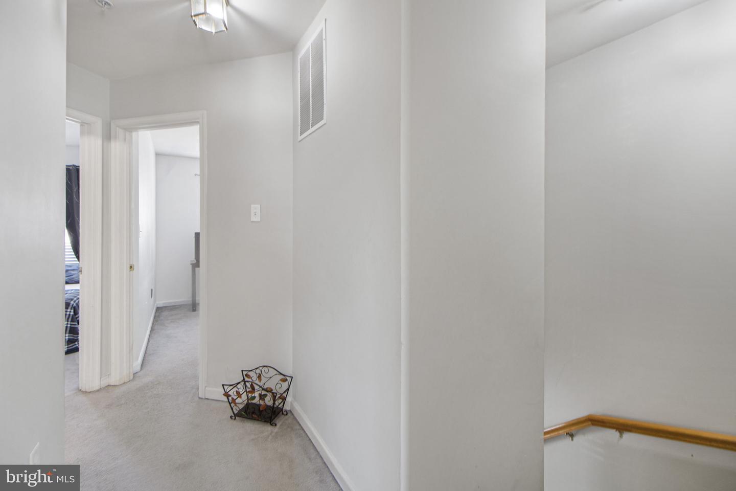 Photo 32 of 62 of 117 Sentry Rdg townhome