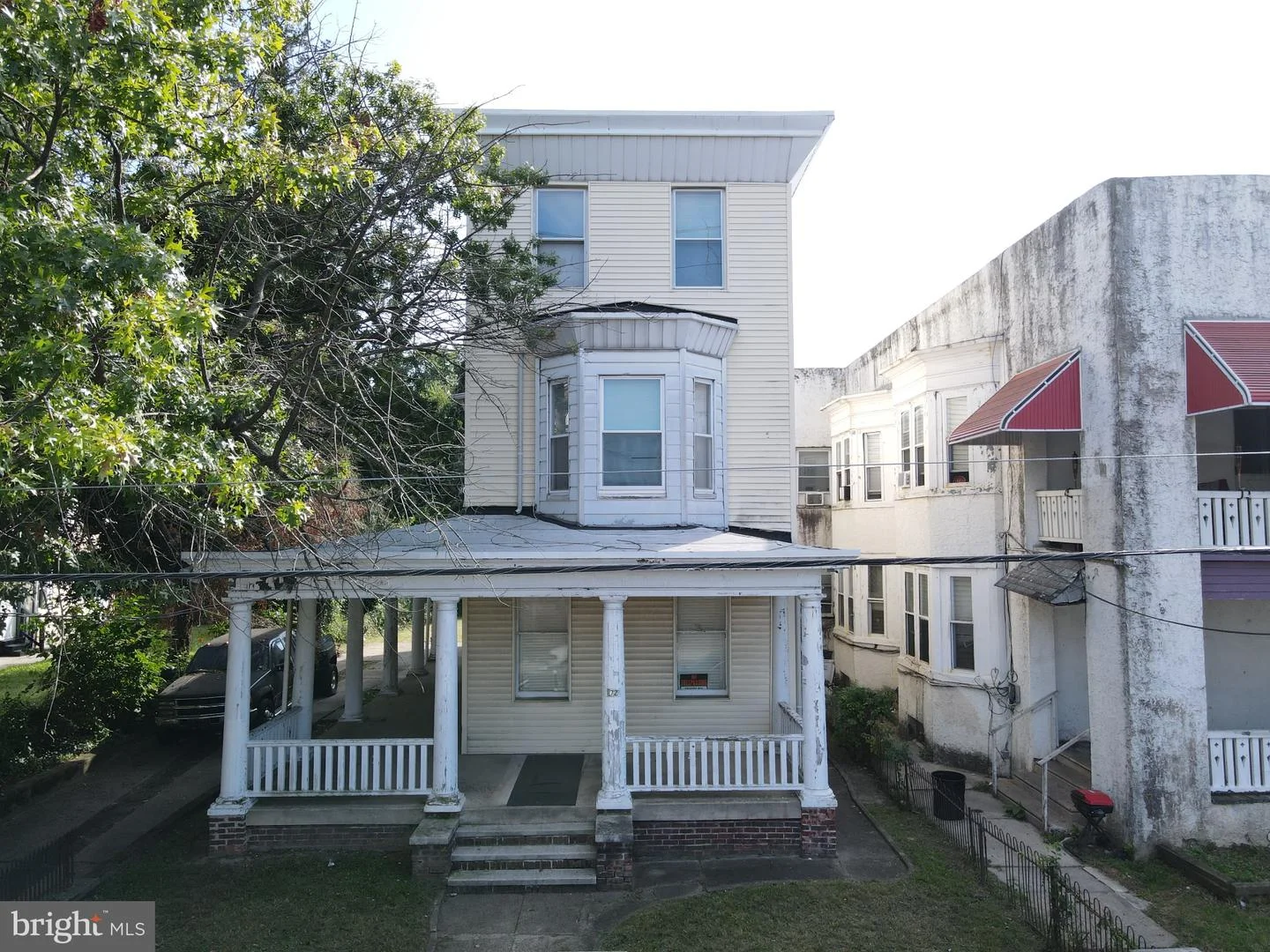 1726 W Tioga Street